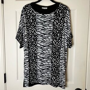 SPLA black & white top size Large